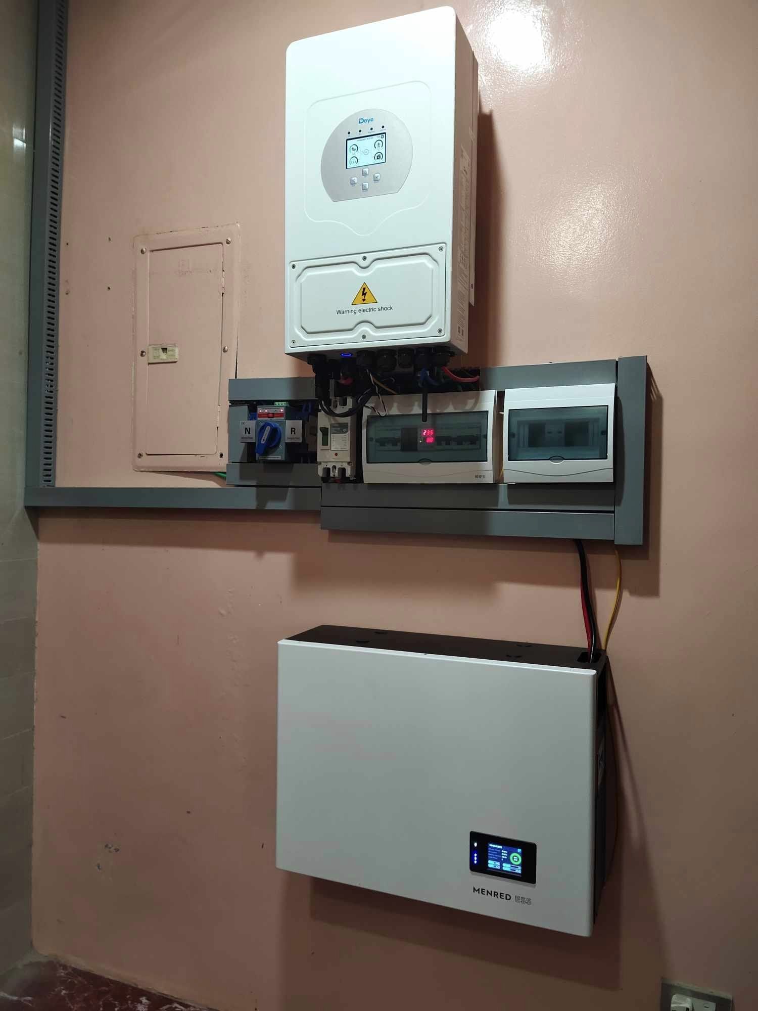 Deye 5kw Hybrid Inverter