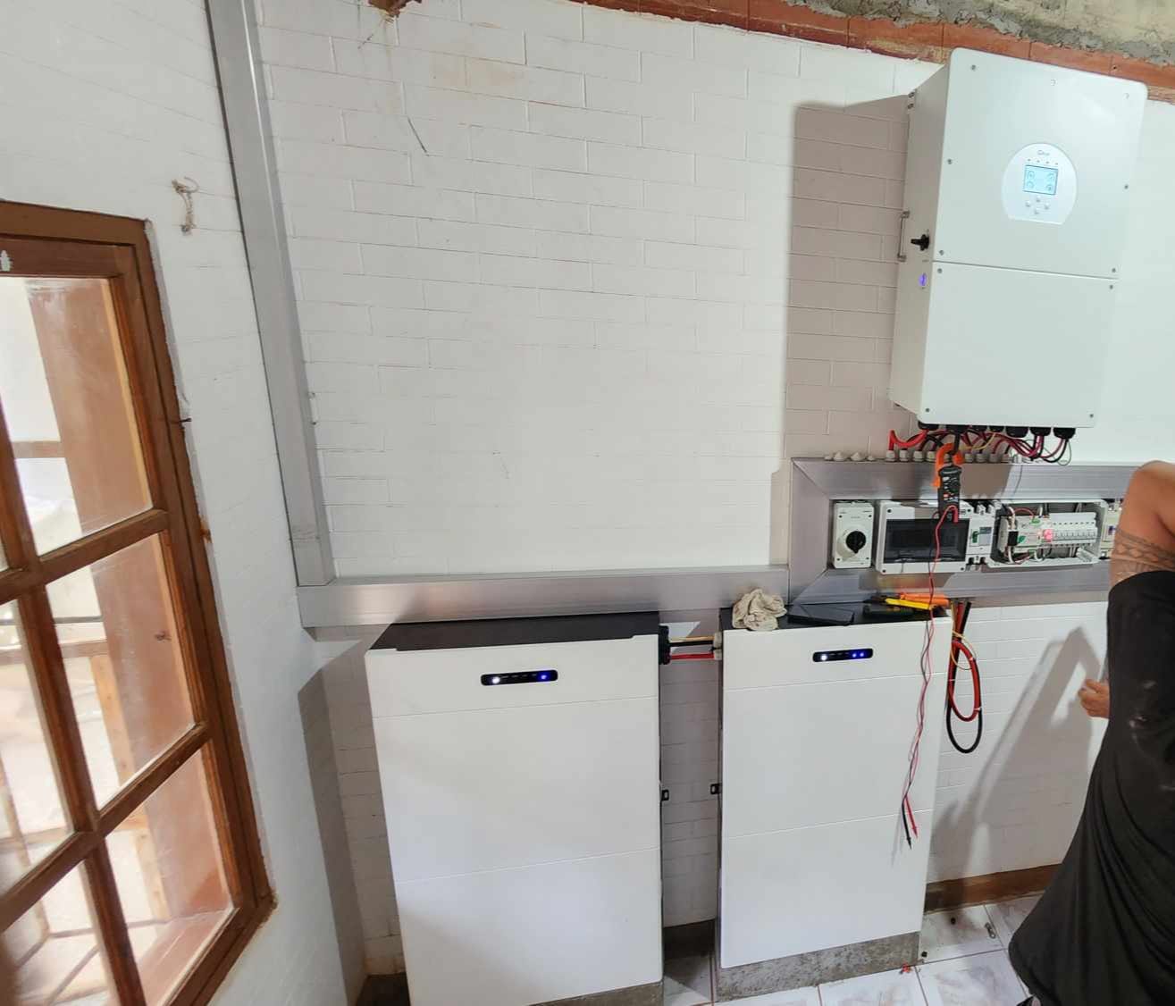 Deye 16kw inverter and MENRED ESS LiFePO4 battery